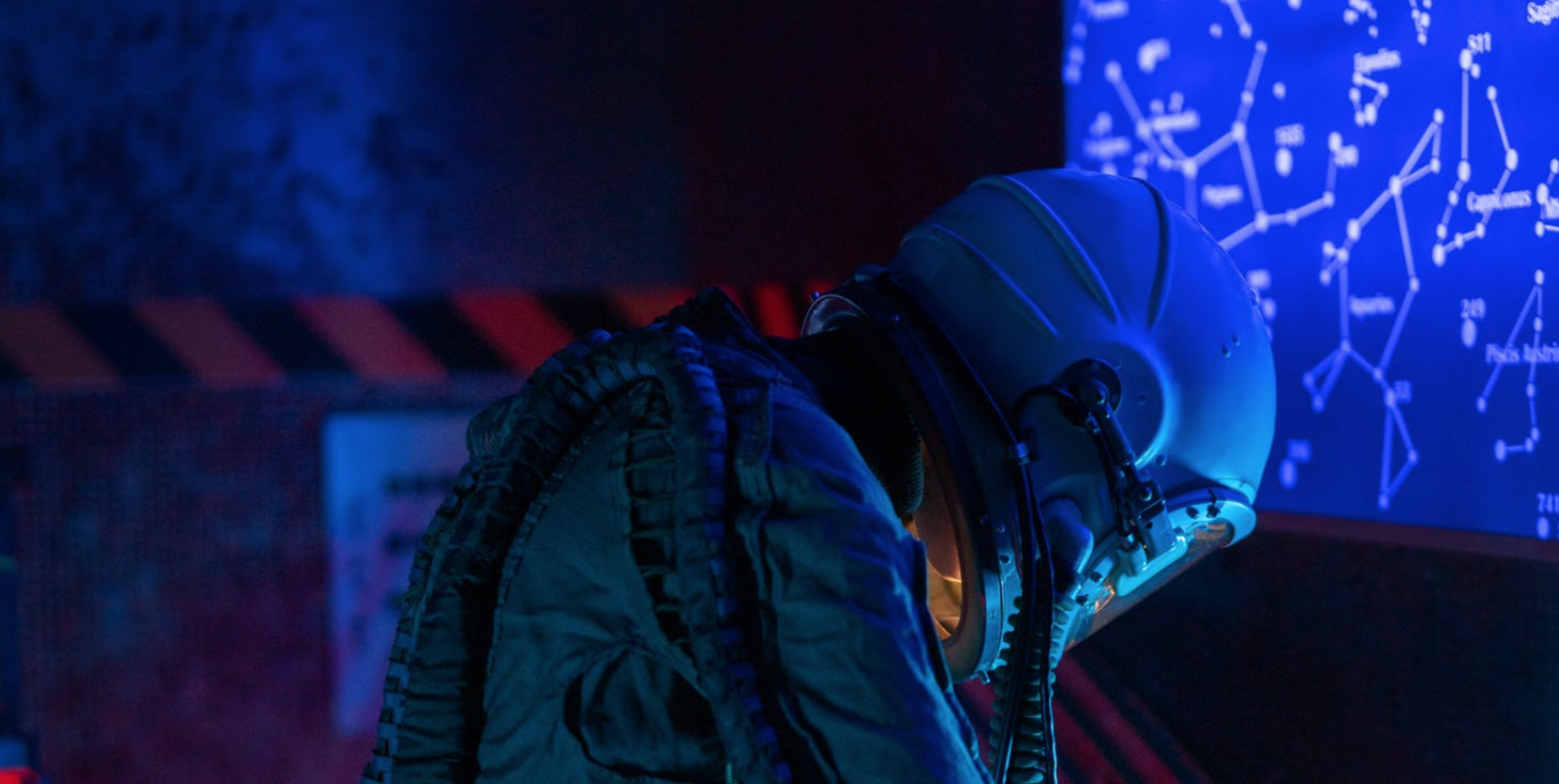 好未来转型:探索智能硬件和生命科学