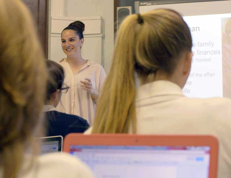 谷歌发布师生交流教育平台Classroom