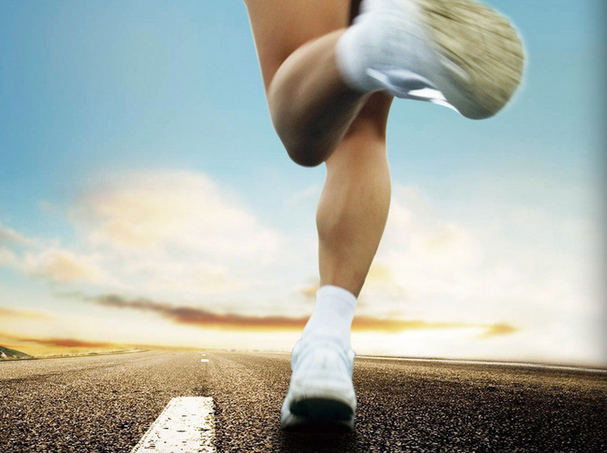 万学快跑：基于“智能学习系统”，考研产品向下延伸